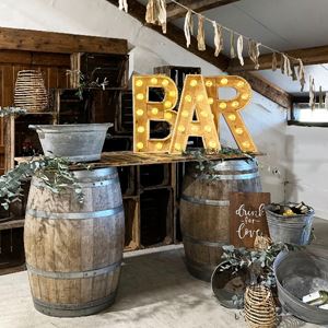 Houten kleine lichtletter huren bij Loods of Rentals
